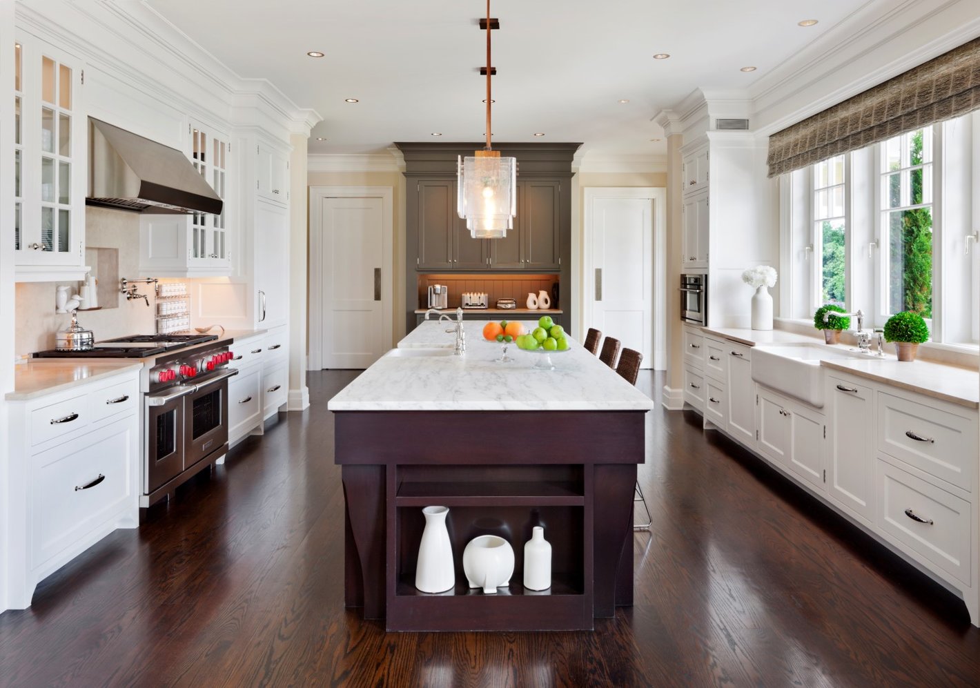 Colorado Luxe Kitchen - Luxury Residential by Philpotts Interiors